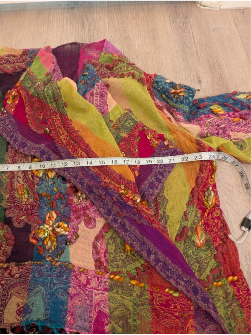 Boho Patchwork Fringed Kimono Jacket | Paisley Textured Open Front Cardigan Gyps - Picture 6 of 7